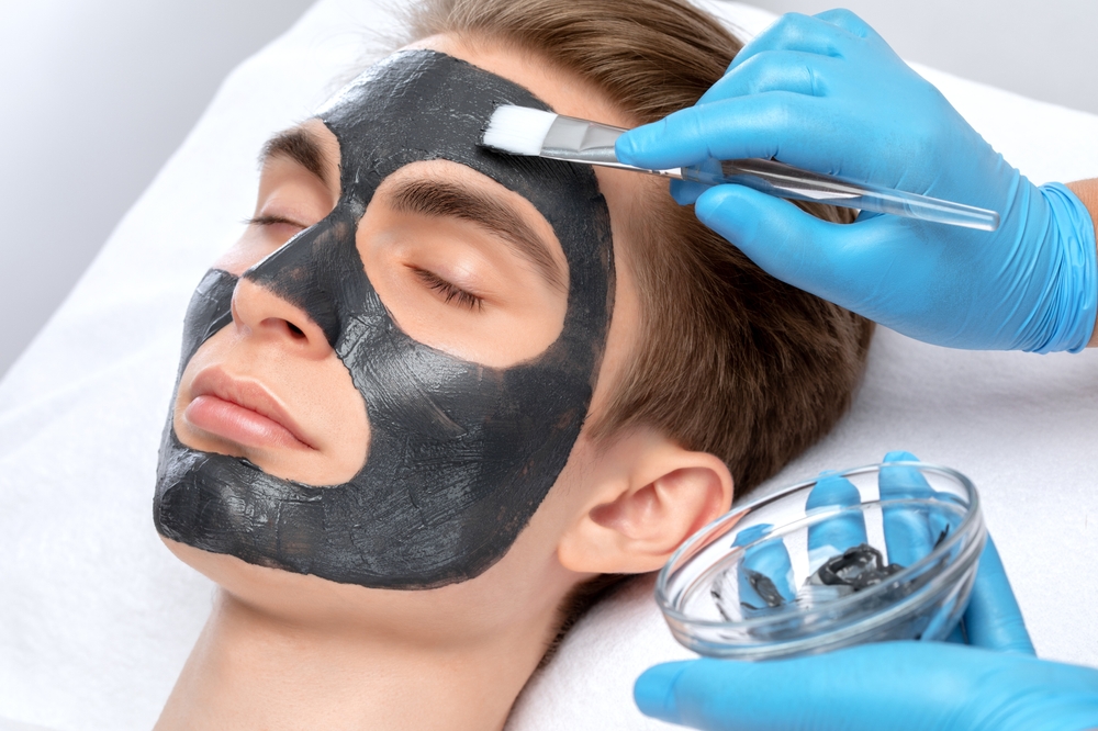 carbon laser peel in Dubai novomed clinic